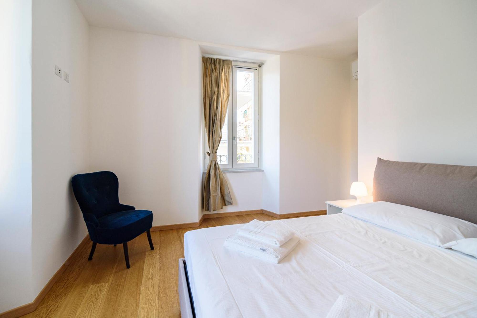 Historical Center - Free Parking And Private Terrace Appartement Como Buitenkant foto