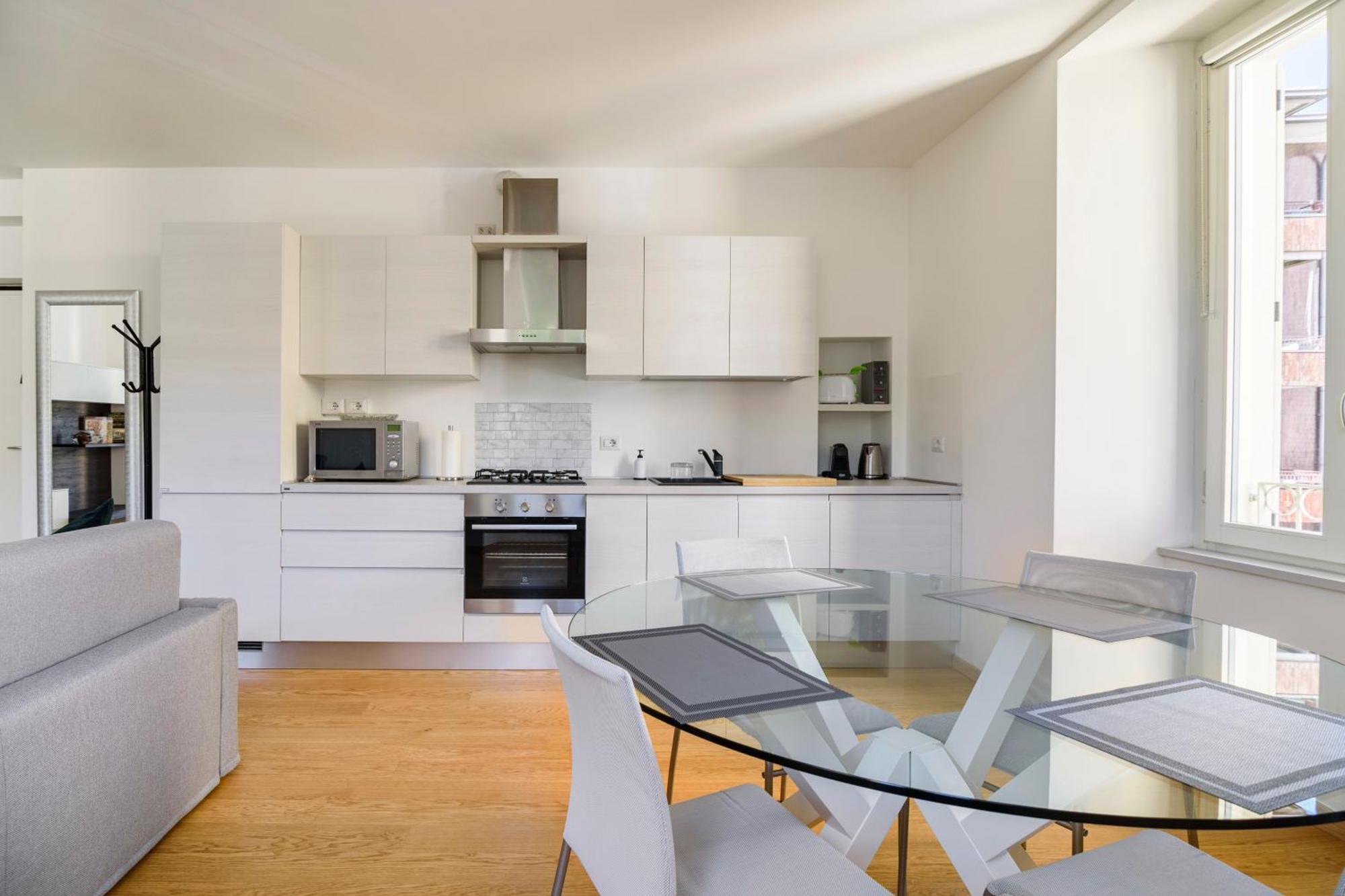 Historical Center - Free Parking And Private Terrace Appartement Como Buitenkant foto